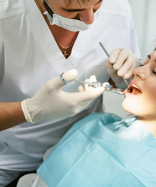 How to Choose a Dentist Accepting New Patients