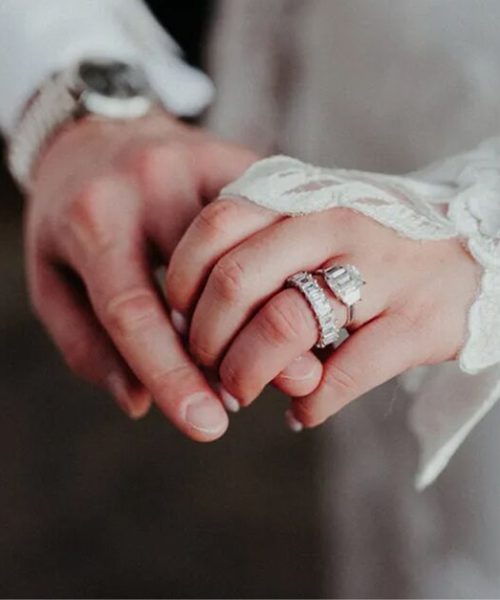 Life in the USA: Furniture or Wedding Rings?